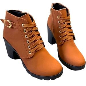 Lace-up Platform boots sz 8.5